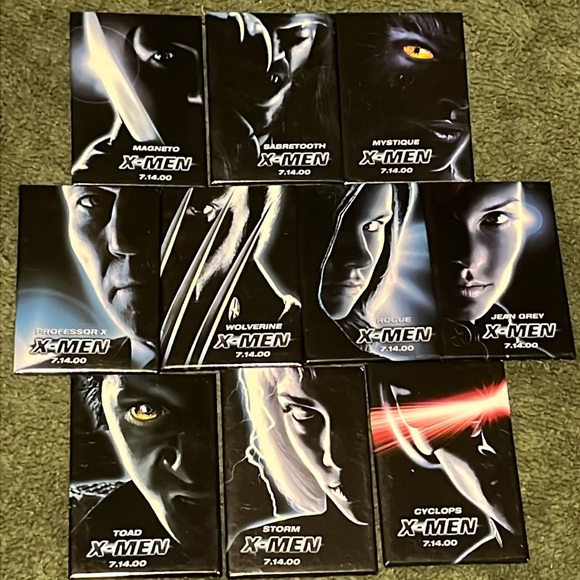 X-Men Movie (2000) Promotional Buttons - Excellent shape! Set of 10 - Picture 1 of 14